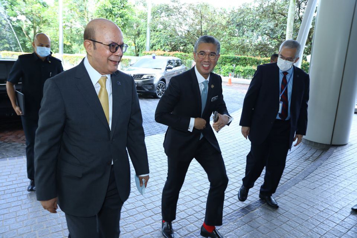 Mesyuarat Bersama Pihak Pengurusan Suruhanjaya Sekuriti Malaysia (SC)