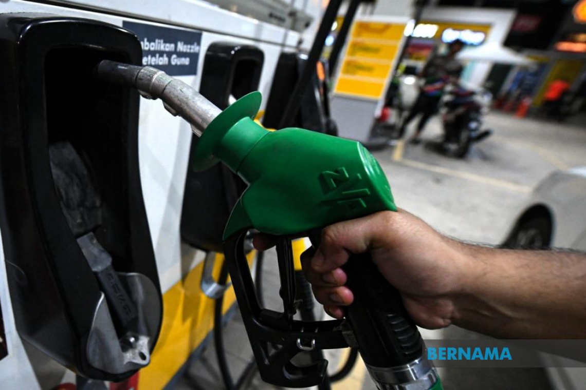 RON97 and RON95 down 4 sen, diesel down 2 sen per litre