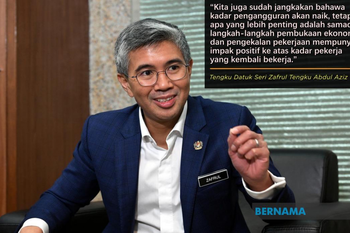 Peningkatan peratusan pekerja mula bekerja, antara bukti ekonomi beransur pulih – Tengku Zafrul