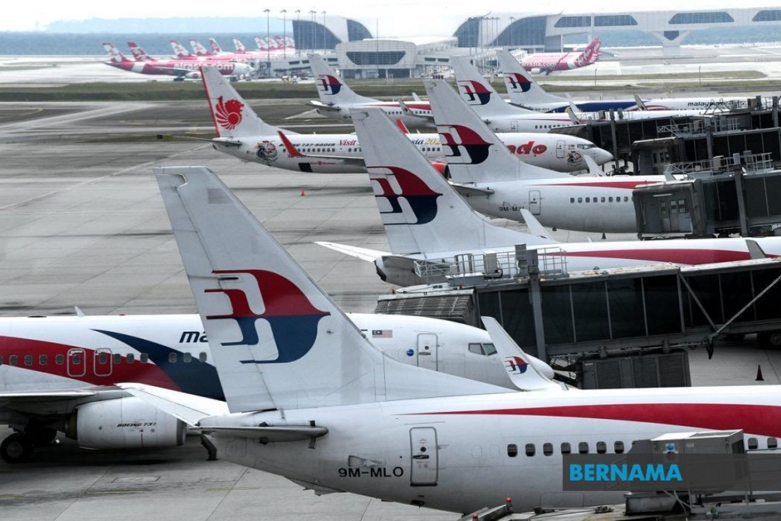 Bernama - Kerajaan Rancang Penempatan Semula 8,000 Kakitangan Syarikat Penerbangan - Tengku Zafrul