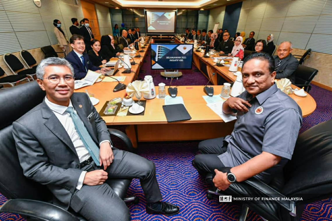 Sesi Libat Urus Belanjawan 2021 &amp; Majlis Penyerahan Peserta Program Felo Korporat 2020 