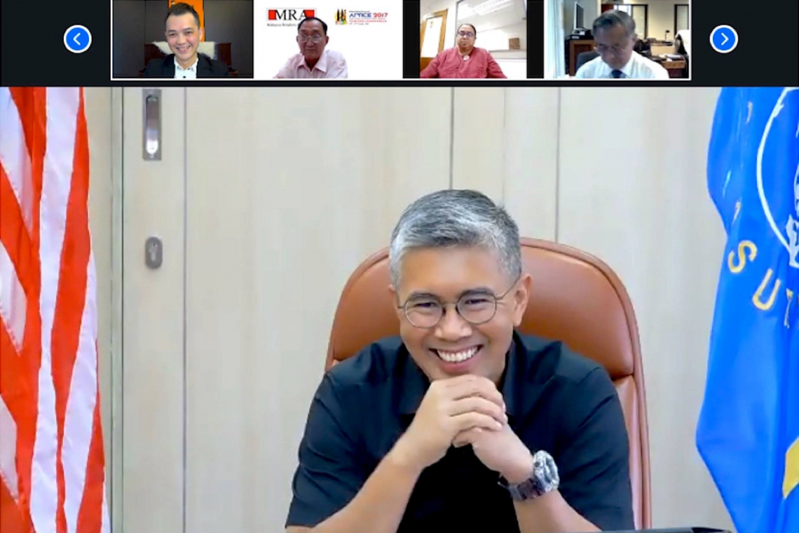 Sesi Perkongsian Idea dan Cadangan Bersama Industries Unite 