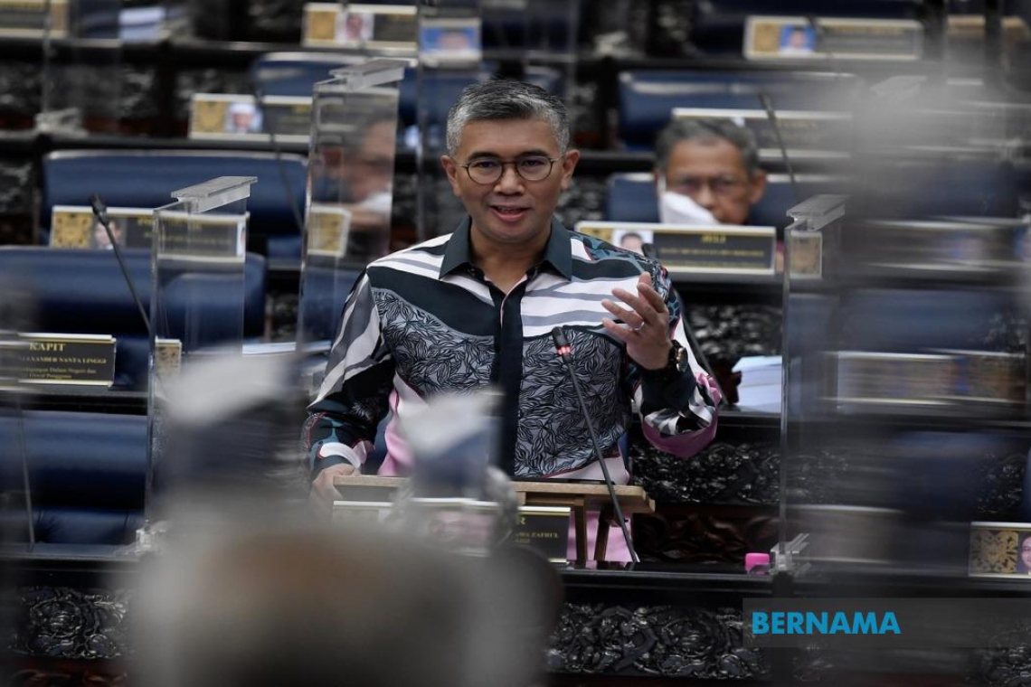 Govt does not intend to revoke liquor licence policy for eateries -- Tengku Zafrul