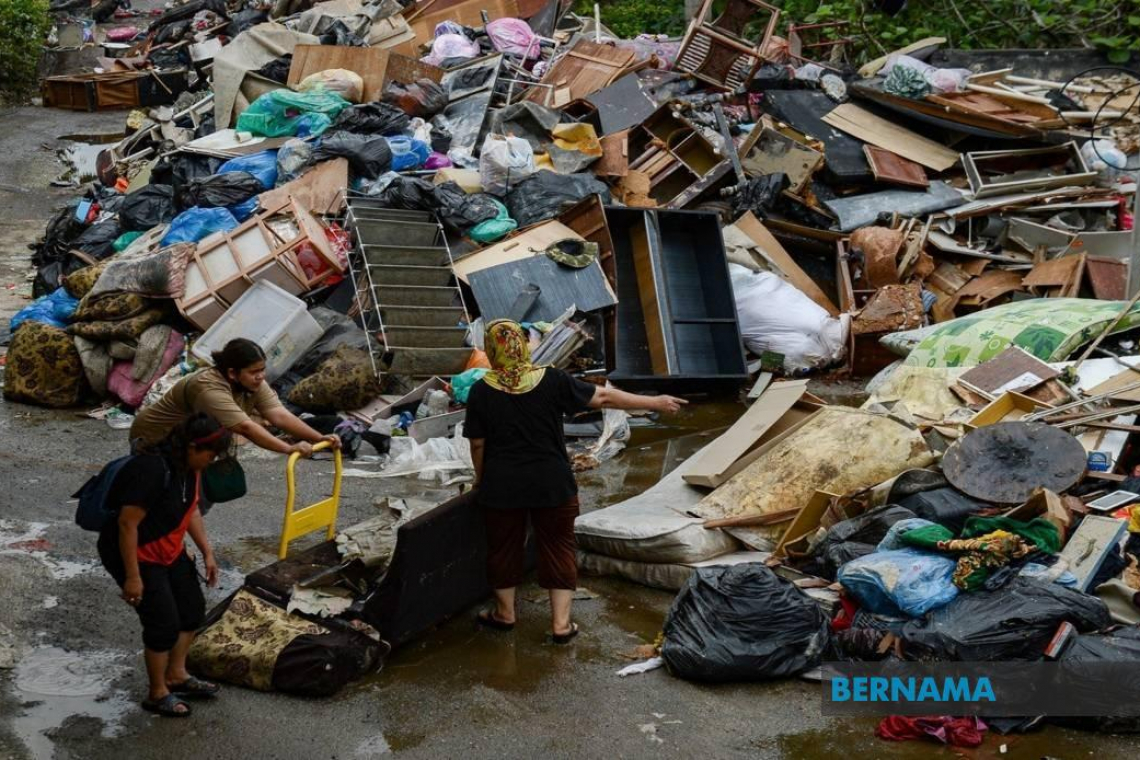 Dana RM83 juta disalur melalui GDRN bagi bantu mangsa banjir – Tengku Zafrul