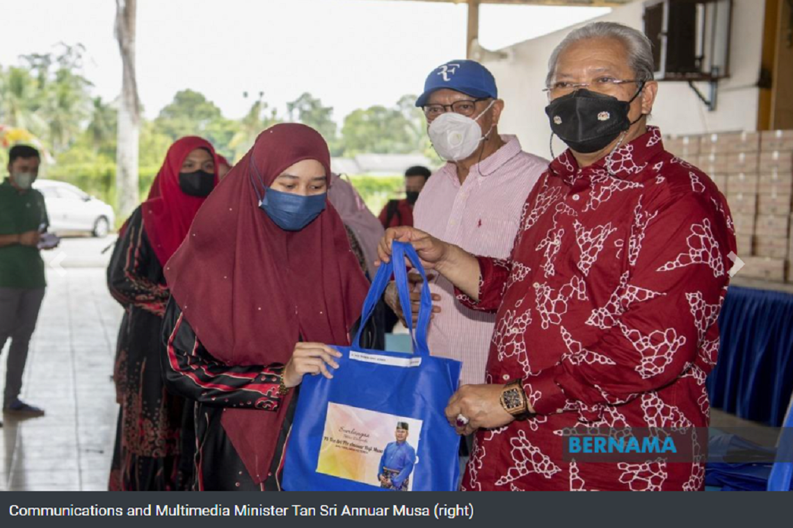 DNB : Finance Ministry will begin negotiations, offers to telcos - Annuar Musa