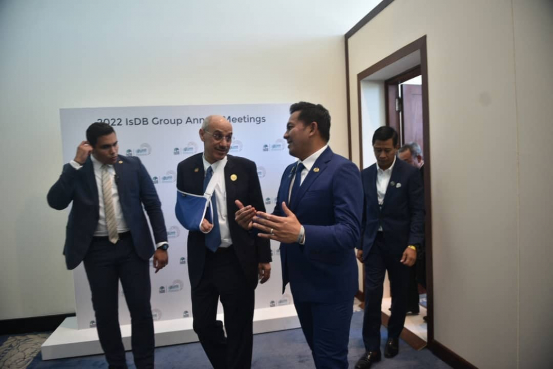 Sesi Pertemuan bersama Pengerusi IsDB di Mesir