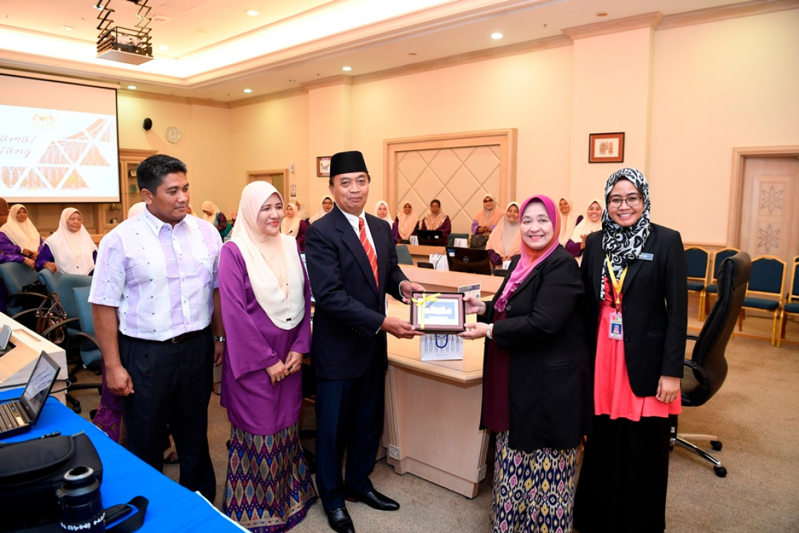 MOF Buzz: Lawatan Persatuan Komuniti Teluk Muroh, Lumut Perak