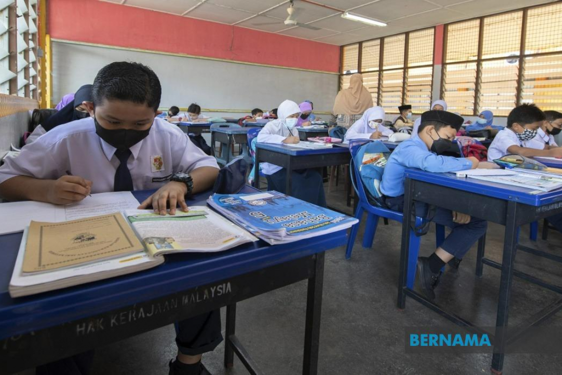 Bantuan Awal Persekolahan dinaikkan kepada RM150, diberi kepada semua murid