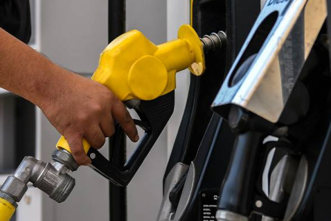 Harga RON97, RON95 dan diesel kekal