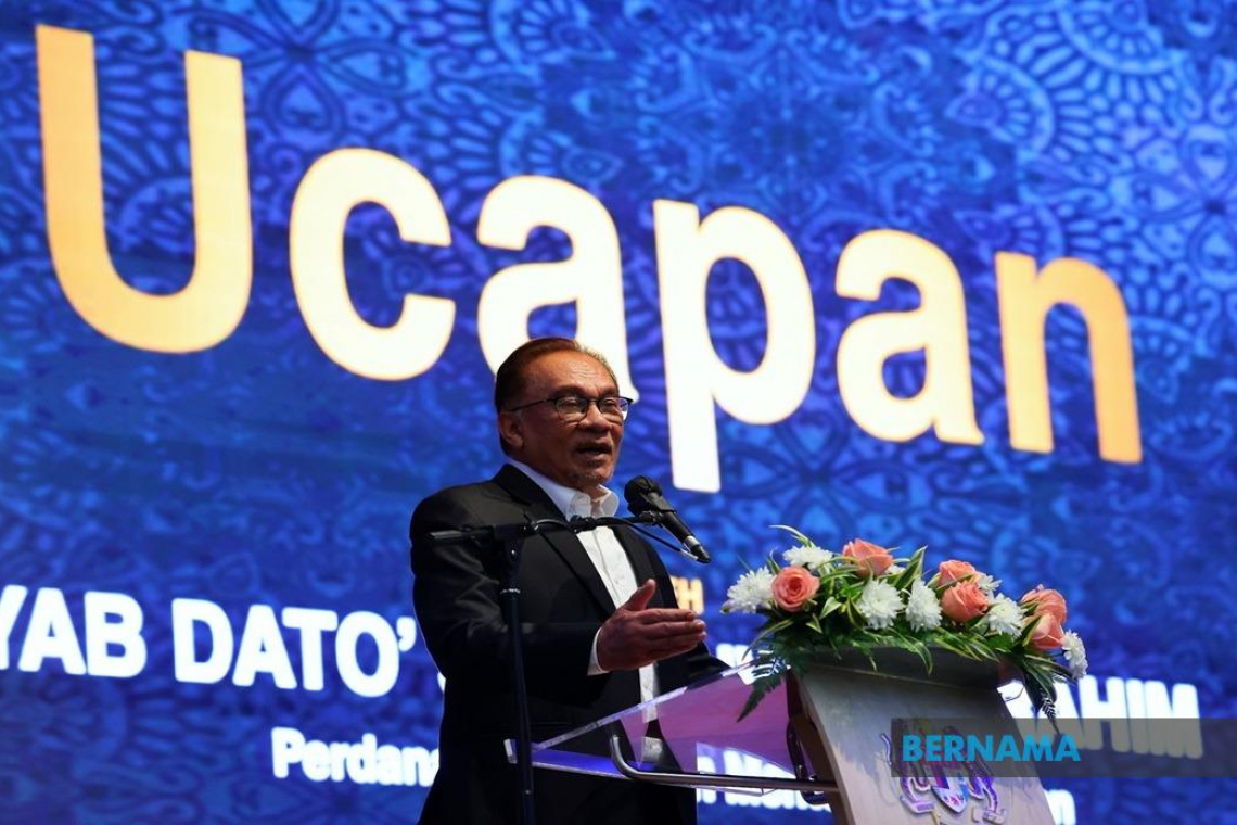 PM Anwar told all ministries, departments to get ready with infrastructure, human resource skills to receive foreign investments