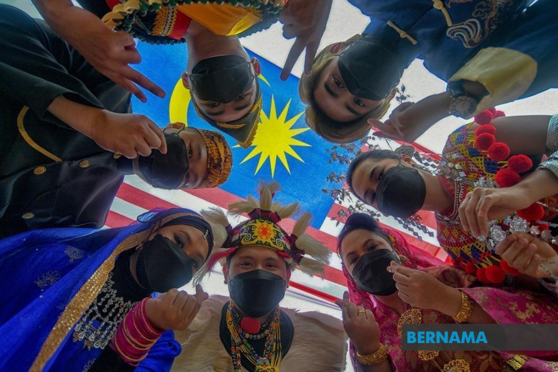 Belanjawan 2024: RM12.4 Bilion Diperuntukkan Untuk Sabah Dan Sarawak