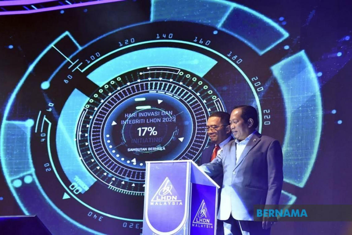 RM185 bln Tax collection target for 2023 achievable – Ahmad Maslan