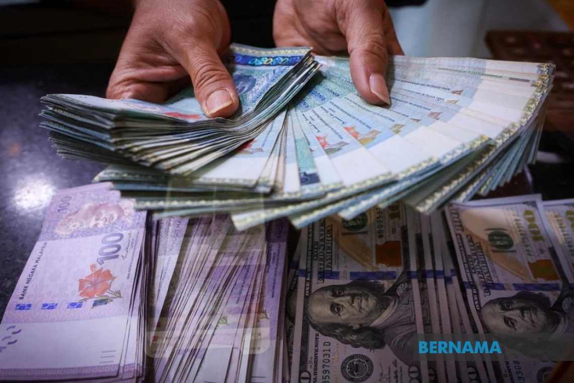 Ringgit dijangka terus mengukuh, didagang pada RM4.50 berbanding Dolar AS pada akhir 2024 – Amir Hamzah