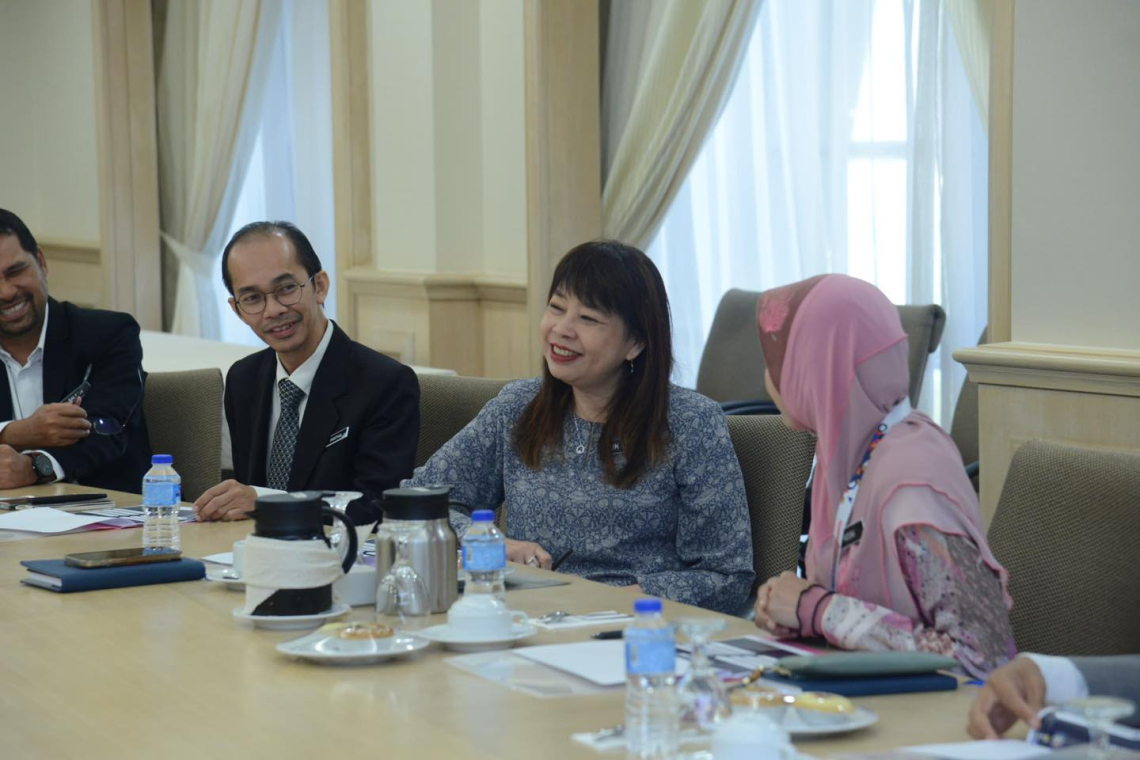 Sesi Taklimat bersama SBM