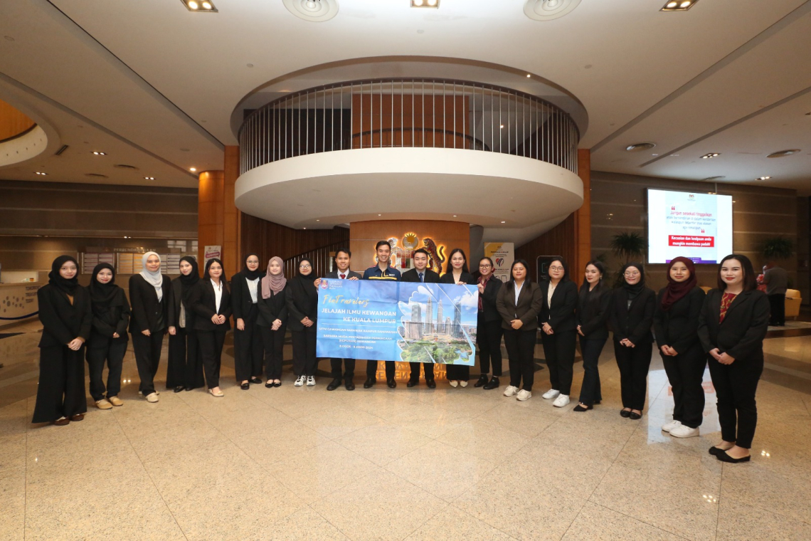 Sesi Lawatan Akademik Oleh UiTM Cawangan Sarawak Ke MOF