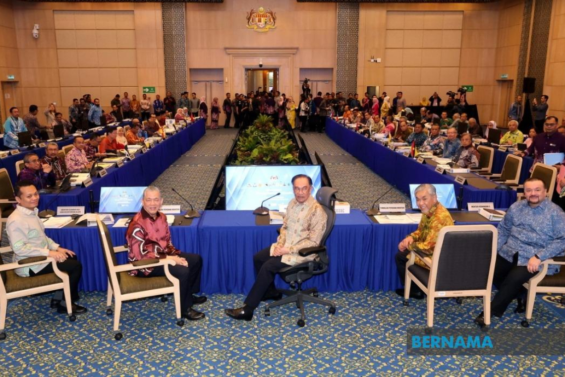 Kadar Pemberian Mengikut Bilangan Orang Dinaikkan 25 Peratus Berkuat Kuasa 2026 - PM Anwar