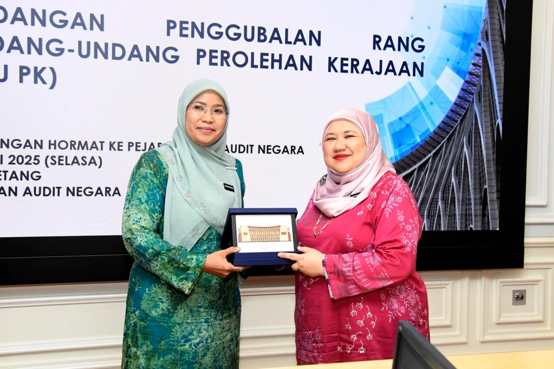 Sesi Kunjungan Hormat BPK MOF Ke Atas Ketua Audit Negara
