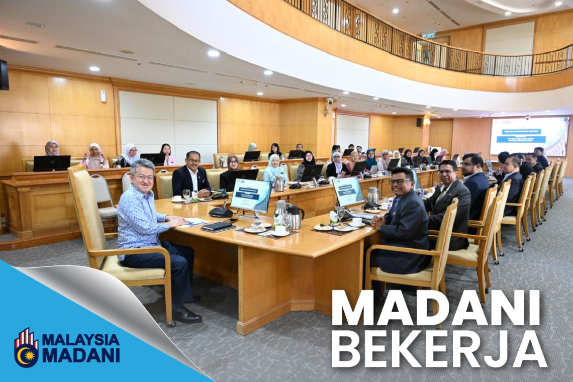 Sesi Taklimat di Pejabat Belanjawan Negara (NBO)