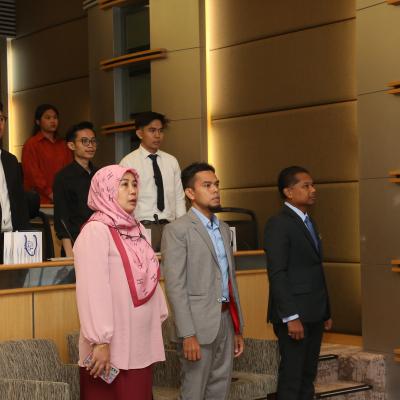 Sesi Lawatan Akademik UiTM Sarawak Ke MOF