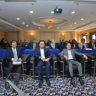 Sesi Pembangunan Kapasiti Dalam Merangka Strategi Hasil Jangka Sederhana