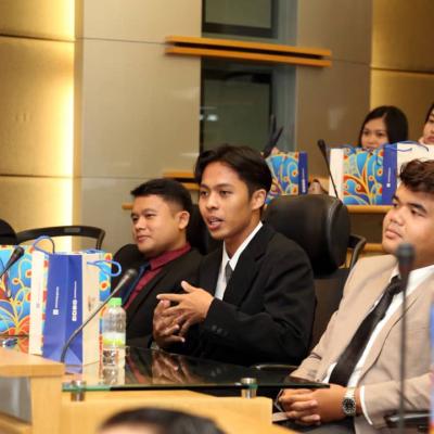 Sesi Lawatan Akademik UiTM Cawangan Sarawak Ke MOF