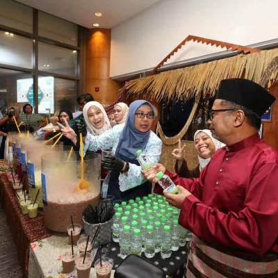 Majlis Hari Raya MADANI Kementerian Kewangan Meriah