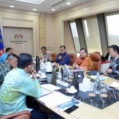 Sesi Libat Urus Cadangan Inisiatif Belanjawan 2025 Bersama Menteri KDN