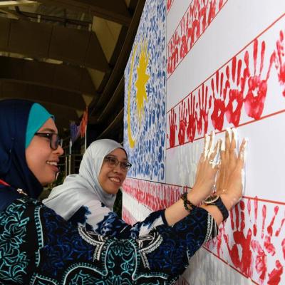 Program Capan Tangan Bendera sempena Program Semarak Jiwa Merdeka