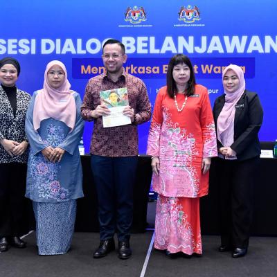 Sesi Dialog “Memperkasa Bakat Wanita”