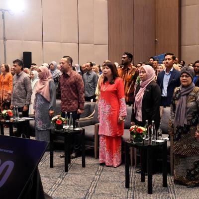 Sesi Dialog “Memperkasa Bakat Wanita”