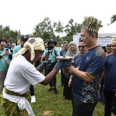Karnival Kampung Angkat MADANI MOF Di Terengganu