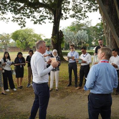 The Pocket Social Program