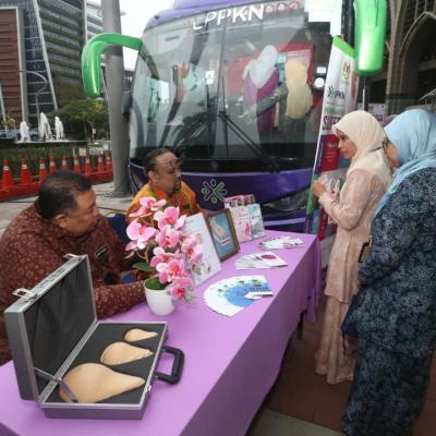 Perkhidmatan Mobil & Pameran Sempena Mesyuarat Majlis Kewangan Negara