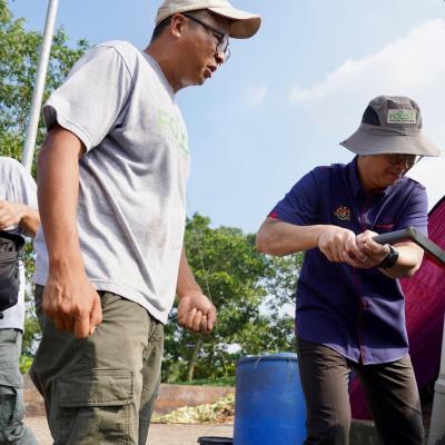 Sesi Turun Padang ke FOLO Farms, Ulu Tiram, Johor