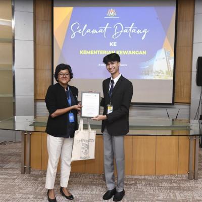 Sesi Lawatan Akademik oleh PEKUMA ke MOF