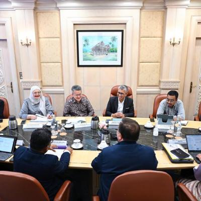 Sesi Libat Urus Bersama Kementerian Pelaburan, Perdagangan & Industri