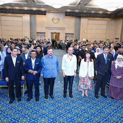 Majlis Perhimpunan Bulanan Warga MOF Bil.8/2025