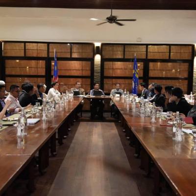 Sesi Pertemuan Bersama Para Mahasiswa