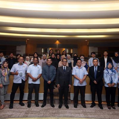 Sesi Lawatan Akademik Ke MOF