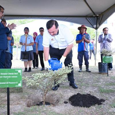 Majlis Perasmian Sambutan Ulang Tahun Ke-35 Labuan IBFC