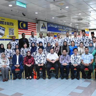 Sesi Lawatan Kerja Di Ujana Kewangan, Labuan