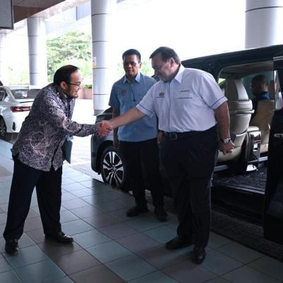 Sesi Lawatan Kerja Di Ujana Kewangan, Labuan