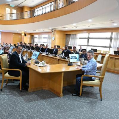 Sesi Taklimat di Pejabat Belanjawan Negara (NBO)