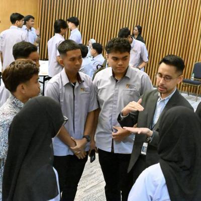 Sesi Lawatan Akademik Oleh UKM