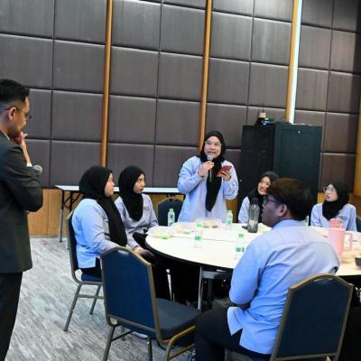 Sesi Lawatan Akademik Oleh UKM