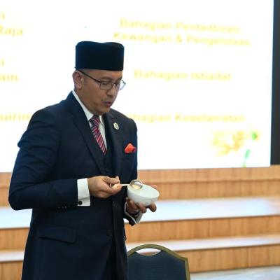 Kursus Protokol & Etiket Sosial