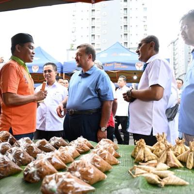 Sesi Turun Padang Di Pasar Tani Kelana Jaya
