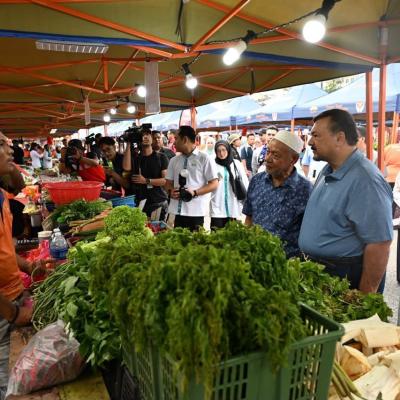 Sesi Turun Padang Di Pasar Tani Kelana Jaya