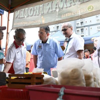 Sesi Turun Padang Di Pasar Tani Kelana Jaya