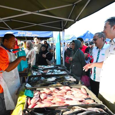 Sesi Turun Padang Ke Pasar Tani Paroi Jaya, Negeri Sembilan